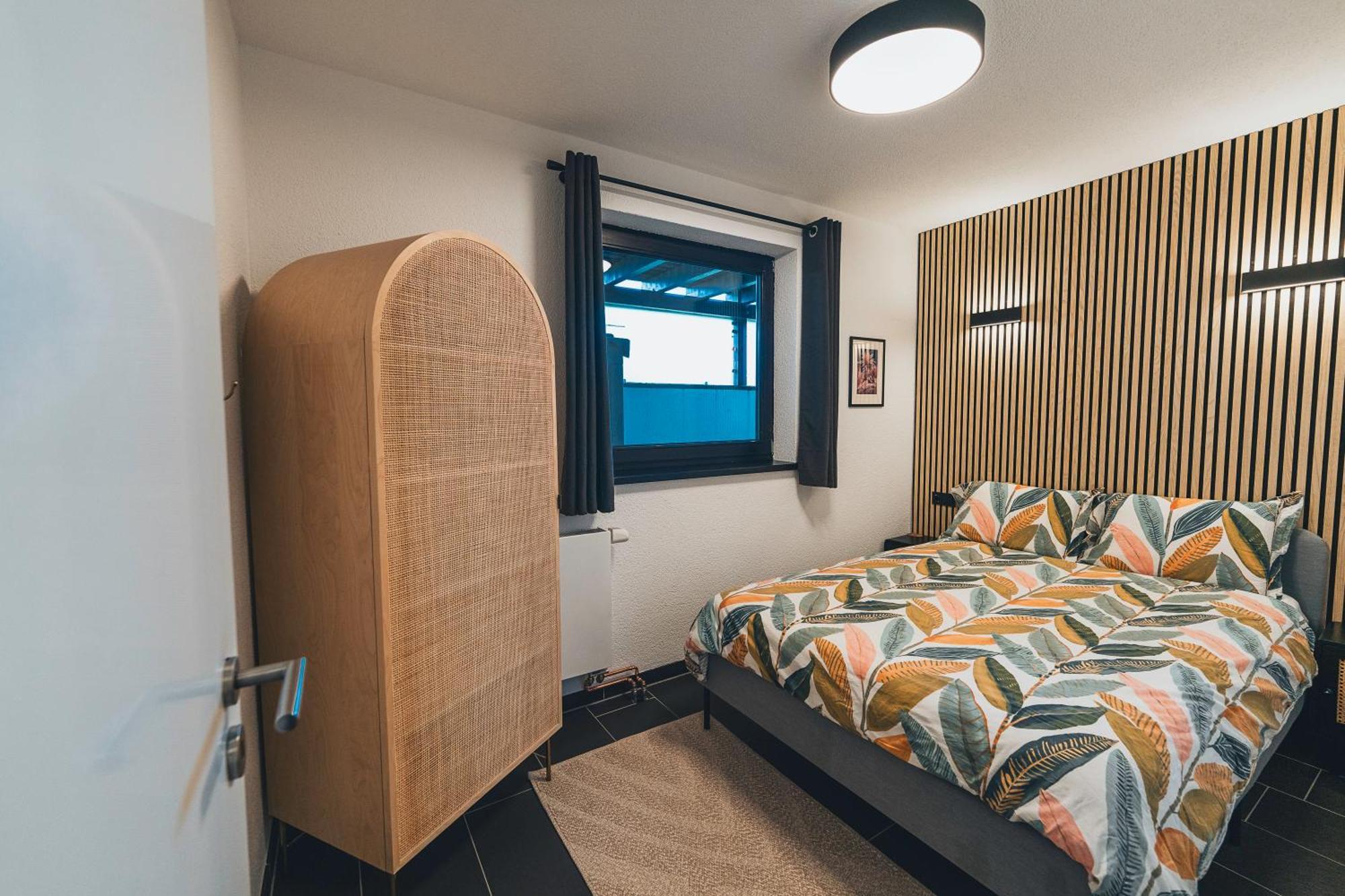 Hunsrueck Valley View Apartment With Cedar Sauna Bruschied Dış mekan fotoğraf